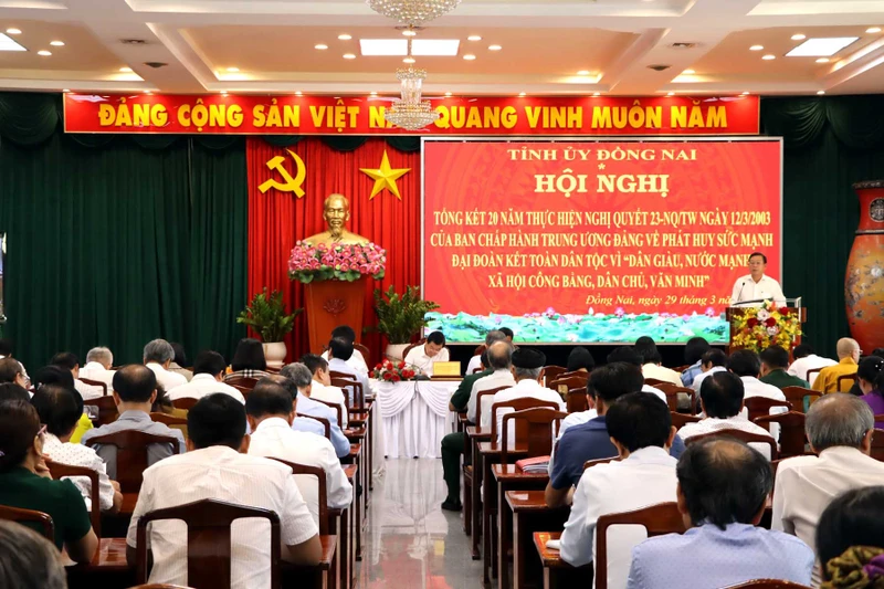 Quang cảnh hội nghị.