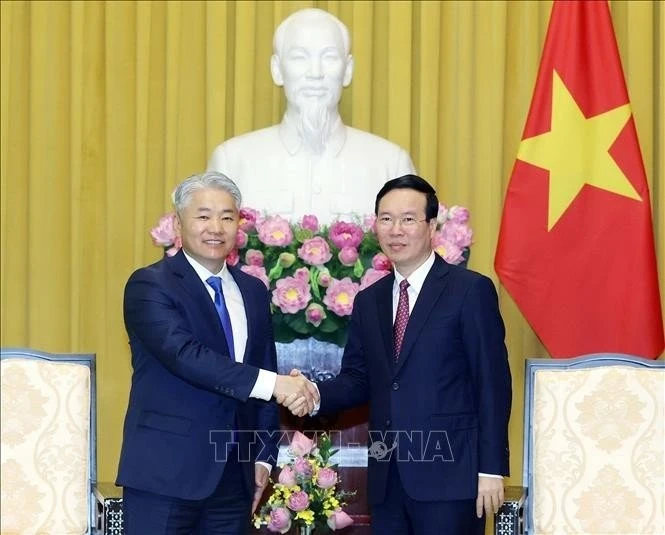 Chủ tịch nước Võ Văn Thưởng tiếp ông Jadamba Enkhbayar, Thư ký Hội đồng An ninh quốc gia Mông Cổ.