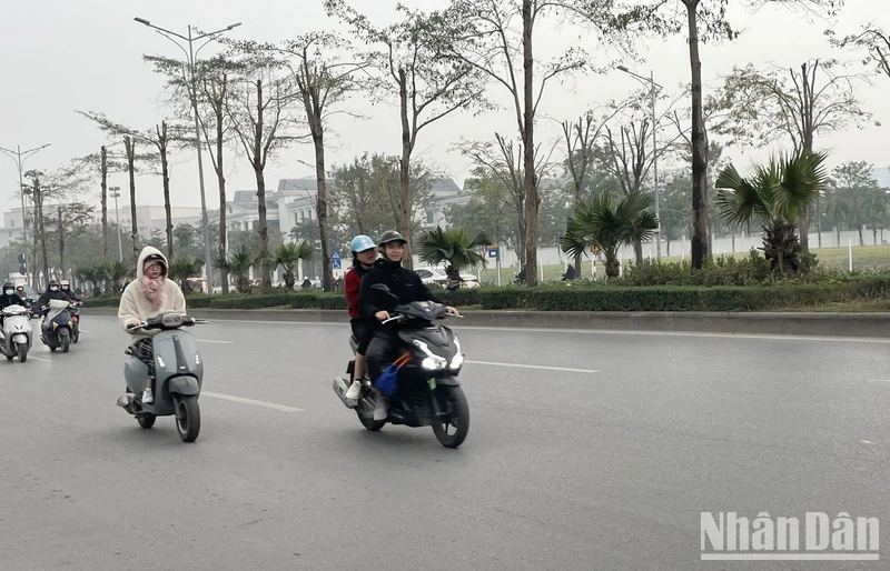 Khu vực Hà Nội từ đêm 12/4 trời chuyển lạnh. Ảnh minh họa: Đ.T