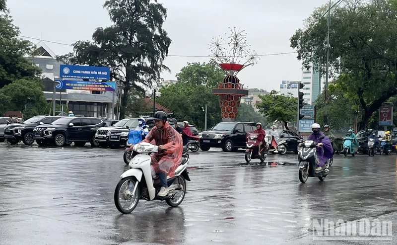 Dự báo Hà Nội nhiều mây, có mưa rào vài nơi, trưa chiều giảm mây trời nắng. (Ảnh minh họa: Đ.T)