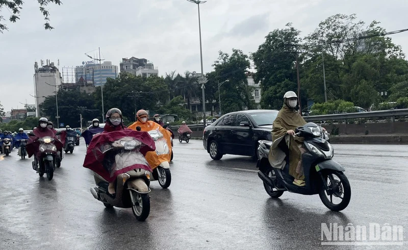 Dự báo khu vực Hà Nội có mưa rào và dông. (Ảnh minh họa: Đ.T)