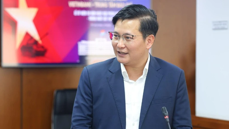 Ông Trần Công Quỳnh Lân, Phó Tổng Giám đốc kiêm Giám đốc Khối Công nghệ Thông tin, Giám đốc Khối Dữ liệu & Trí tuệ nhân tạo VietinBank.