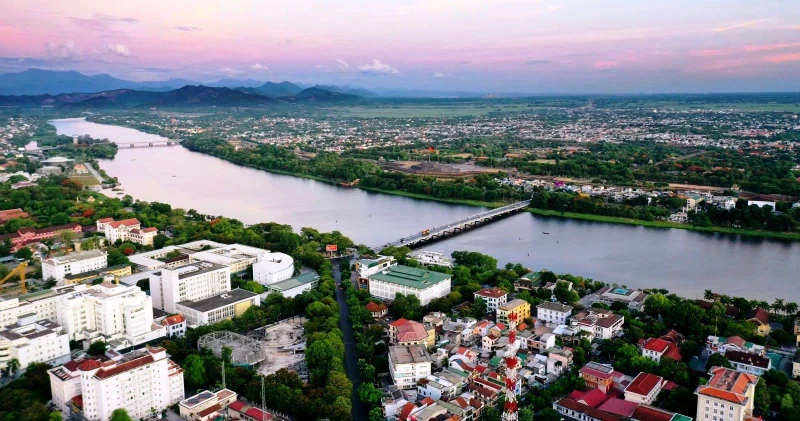 Thừa Thiên Huế phấn đấu trở thành thành phố trực thuộc Trung ương vào năm 2025.