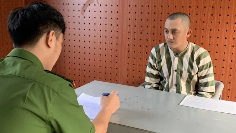 Đối tượng Trần Vũ Phương bị tạm giữ hình sự.