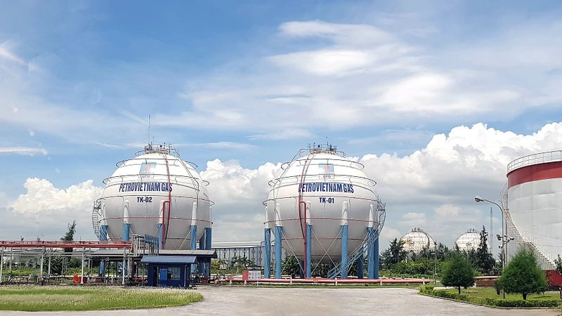 Giá gas tháng 3 tăng nhẹ do tỷ giá USD tăng.