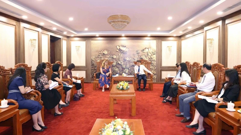 Ban Tuyên giáo và Dân vận Trung ương tổ chức buổi làm việc với Quỹ Nhi đồng Liên hợp quốc tại Việt Nam.