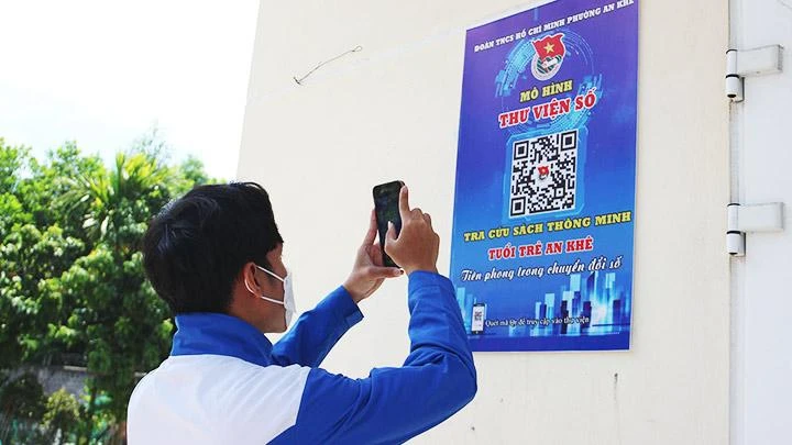 Mô hình thư viện số được gắn ở các nhà văn hóa.
