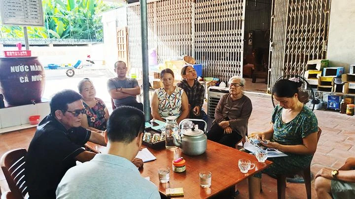 Nhiều người dân chia sẻ những băn khoăn, lo lắng về việc giải phóng mặt bằng và đền bù đất đai.