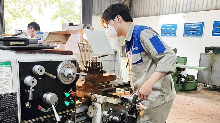 Sinh viên học nghề kỹ thuật khi ra trường đều có cơ hội việc làm tốt. 
