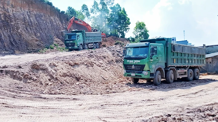 Đất làm vật liệu san lấp trên địa bàn tỉnh Thái Nguyên đang rất khan hiếm.