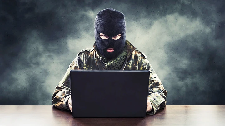 Chủ nghĩa cực đoan trên internet trở thành thách thức với chính quyền nhiều quốc gia. Ảnh: ISTOCK