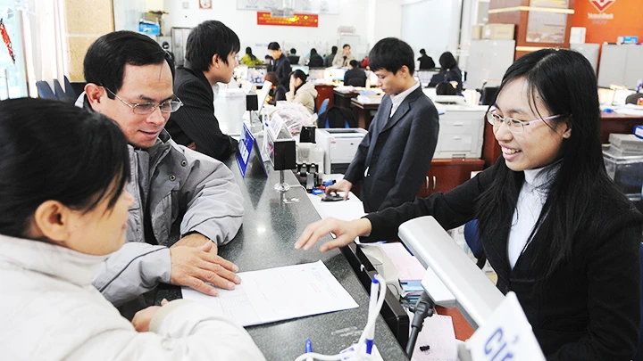 Khả năng tiếp cận vốn của doanh nghiệp đang ở mức thấp. Ảnh: NGUYỆT ANH