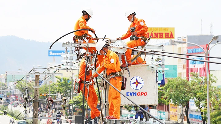 EVNGPG triển khai các giải pháp bảo đảm cung ứng điện.