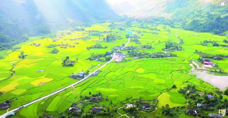 Cảnh đẹp Bảo Lạc (Cao Bằng) qua góc nhìn từ trên cao.