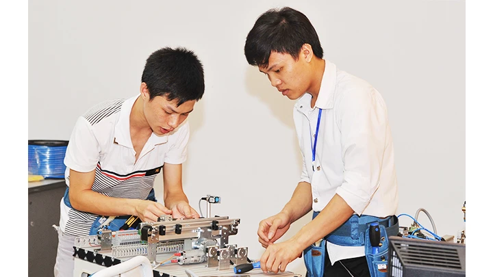 Giá trị gia tăng về đầu tư mới và mở rộng vốn của doanh nghiệp FDI thuộc lĩnh vực công nghệ có sự cải thiện. Ảnh: HẢI NAM