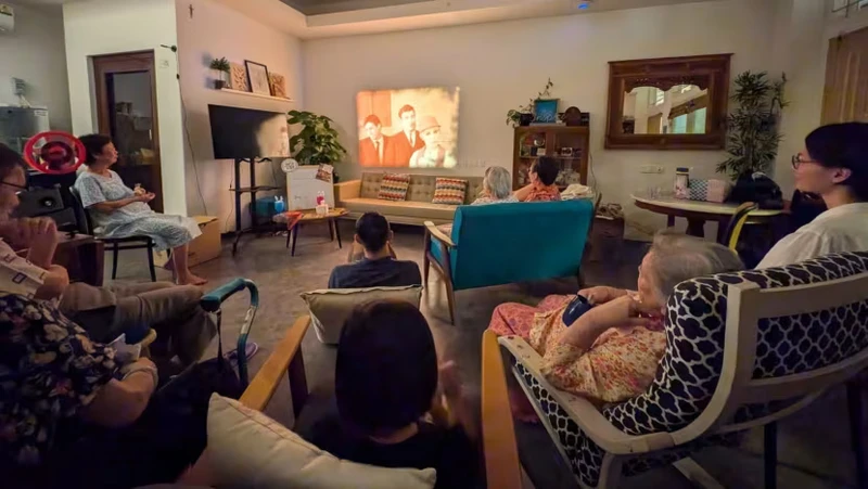 Một hoạt động cho người cao tuổi tại câu lạc bộ Joo Chiat. Ảnh: JOO CHIAT SOCIAL CLUB