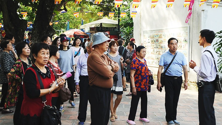 Lượng khách quốc tế đến Việt Nam trong tháng 1/2025 đạt gần 2,1 triệu lượt. Ảnh: BẮC SƠN
