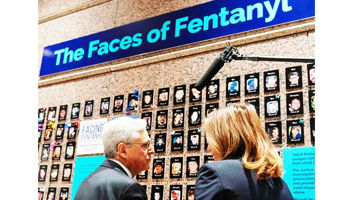 Khu tưởng niệm những nạn nhân của fentanyl ở Mỹ. Ảnh: SHUTTER STOCK