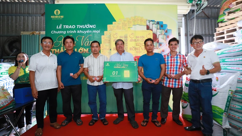 Luôn ủng hộ phân bón Cà Mau với những chương trình ý nghĩa như thế