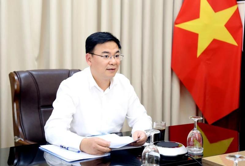 Thứ trưởng Ngoại giao Phạm Quang Hiệu, Trưởng Ban Chỉ đạo chủ trì cuộc họp.