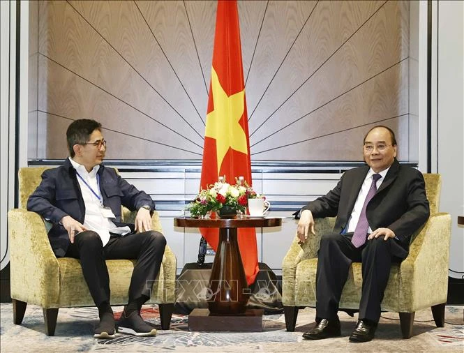 Chủ tịch nước Nguyễn Xuân Phúc tiếp Chủ tịch Phòng Thương mại và Công nghiệp Indonesia Arsjad Rasjid. (Ảnh: Thống Nhất/TXVN)