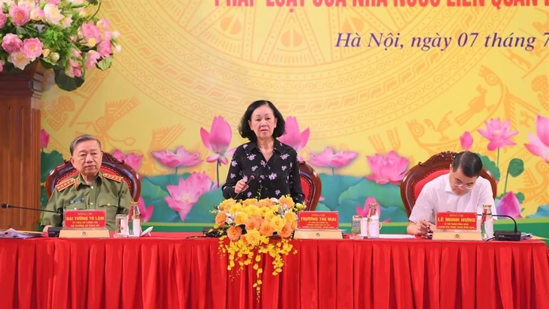 Đồng chí Trương Thị Mai phát biểu chỉ đạo.