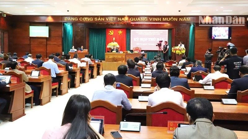 Quang cảnh kỳ họp.