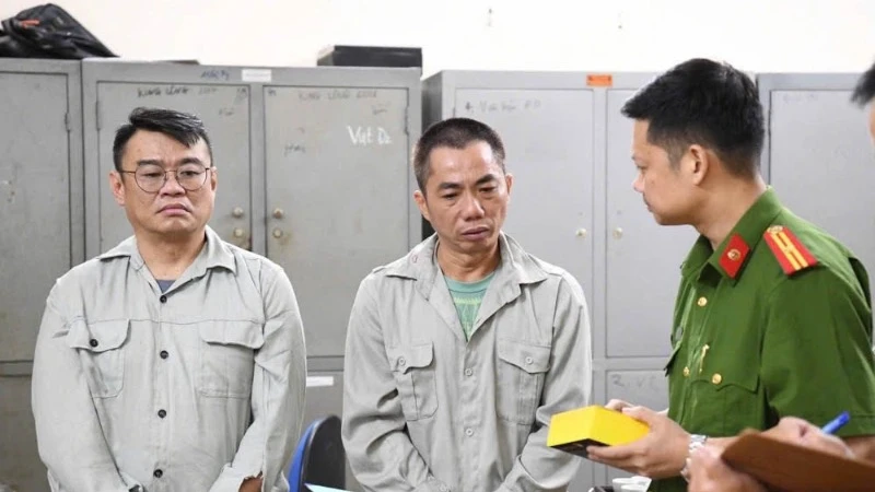 Hai đối tượng cầm đầu đường dây bị công an Phú Thọ bắt giữ.