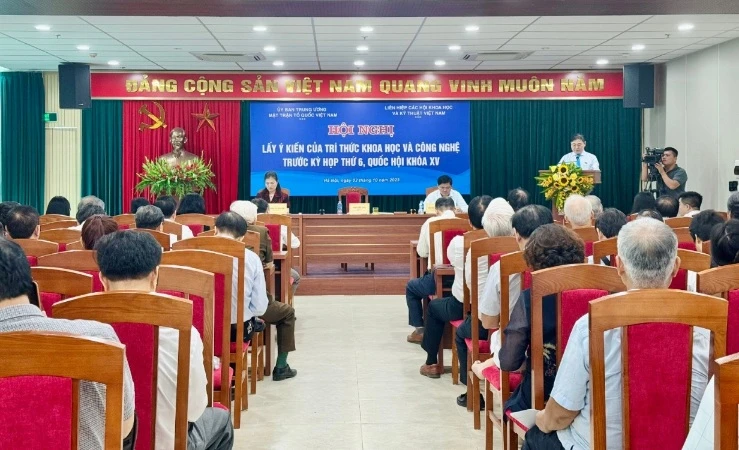 Quang cảnh hội thảo.