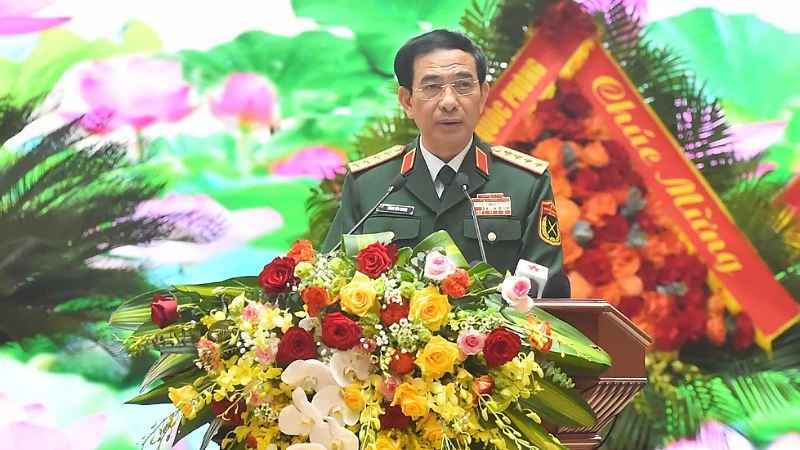 Đại tướng Phan Văn Giang, Ủy viên Bộ Chính trị, Phó bí thư Quân ủy Trung ương, Bộ trưởng Quốc phòng phát biểu. (Ảnh: THỦY NGUYÊN)