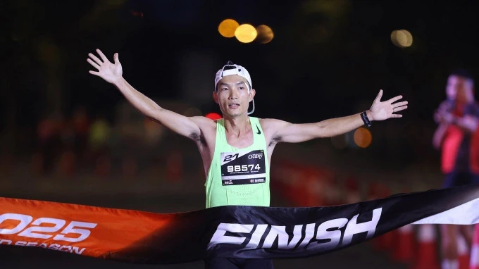 Vận động viên marathon hàng đầu Hoàng Nguyên Thanh sẽ dự giải đấu. (Ảnh VnExpress)