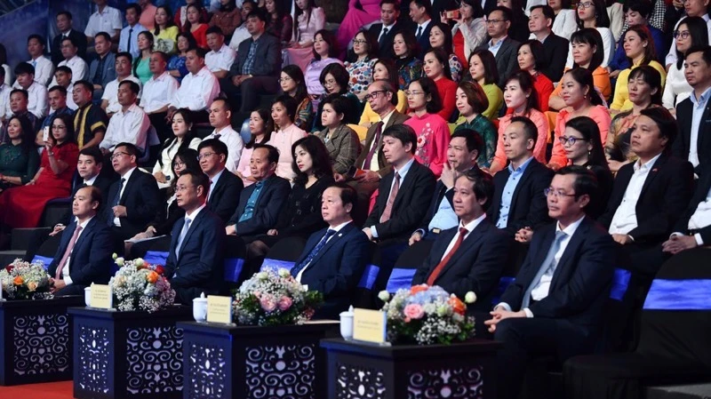 Các đại biểu dự Chương trình Thay lời tri ân 2023.