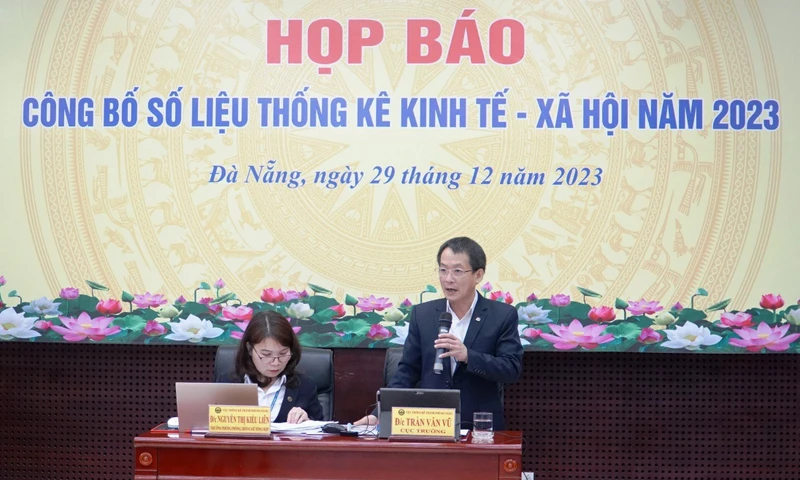 Công bố số liệu tình hình kinh tế-xã hội thành phố Đà Nẵng năm 2023 và dự báo tình hình năm 2024.