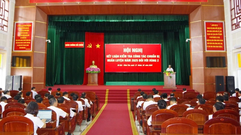 Kết luận chuyến kiểm tra công tác huấn luyện, sẵn sàng chiến đấu năm 2025.