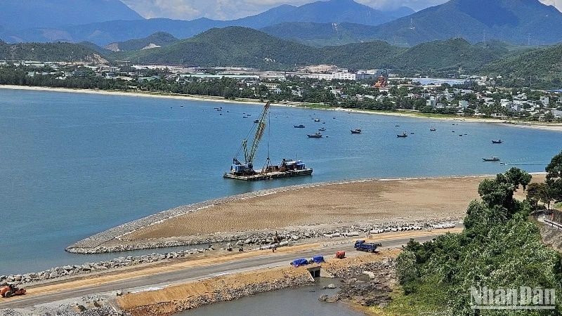 Dự án Cảng Liên Chiểu được quy hoạch, đầu tư và xây dựng tại phường Hòa Hiệp Bắc, quận Liên Chiểu với tổng diện tích 450ha. (Ảnh: ANH ĐÀO)