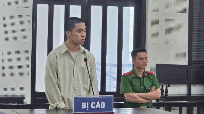 Huỳnh Công Toàn tại phiên tòa. (Ảnh: AD)