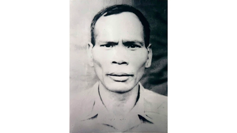 Anh hùng A Sanh.