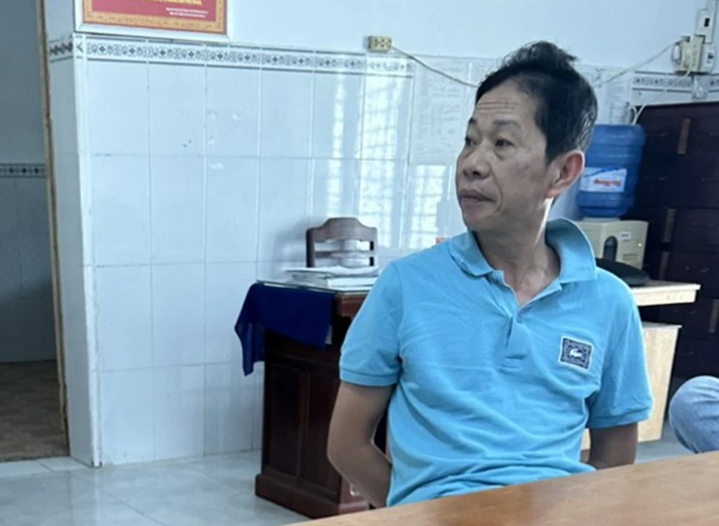 Đối tượng Quách Sơn Vũ tại cơ quan công an.