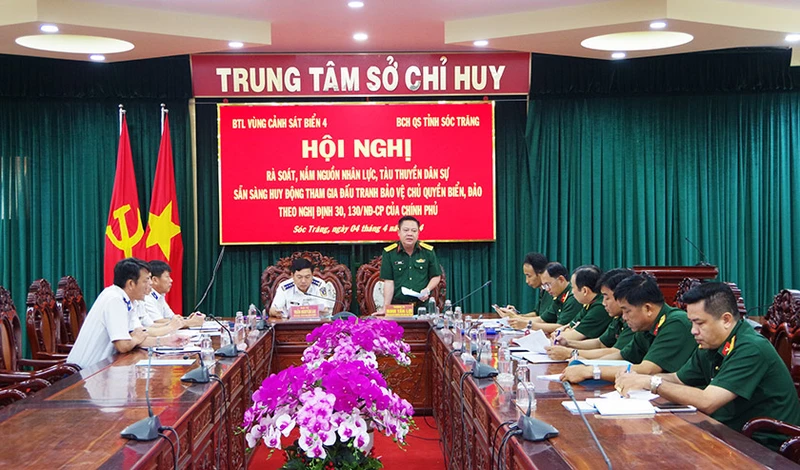 Quang cảnh buổi làm việc Bộ Tư lệnh Cảnh sát biển với Bộ Chỉ huy Quân sự tỉnh Sóc Trăng.