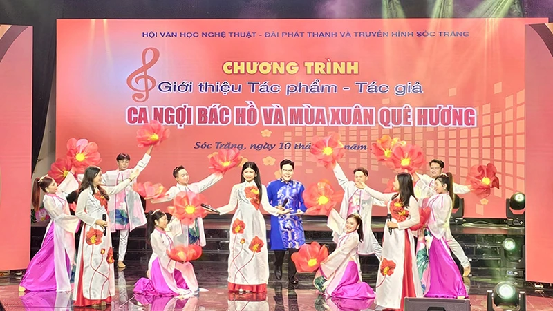 Giới thiệu ca khúc "Dệt nên mùa xuân yêu thương" của nhạc sĩ Nguyễn Văn Lệ.