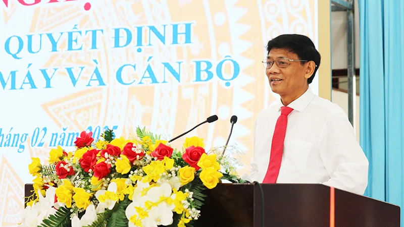 Bí thư Tỉnh ủy Sóc Trăng Lâm Văn Mẫn giao nhiệm vụ cho các đơn vị mới thành lập