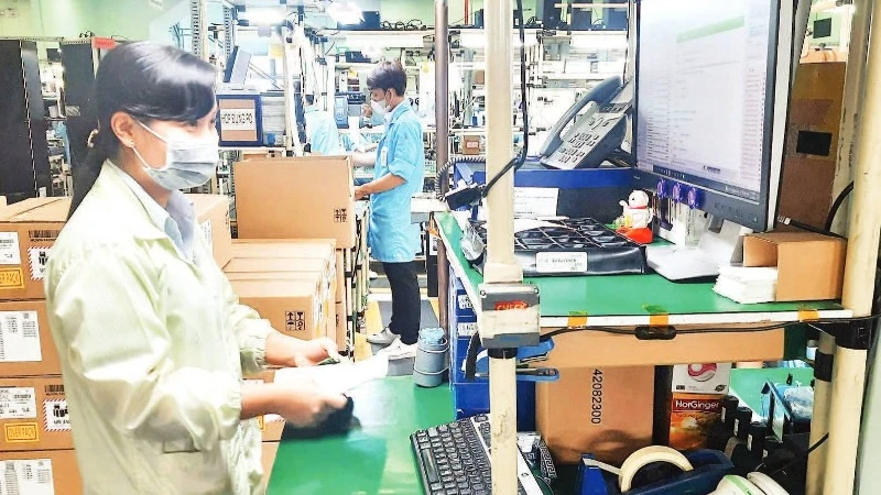 Hoạt động sản xuất của Công ty TNHH Datalogic Việt Nam, Khu Công nghệ cao Thành phố Hồ Chí Minh.