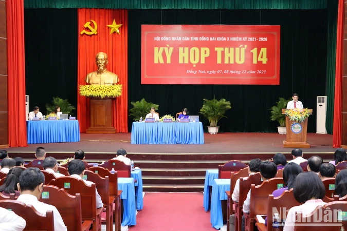 Quang cảnh kỳ họp.