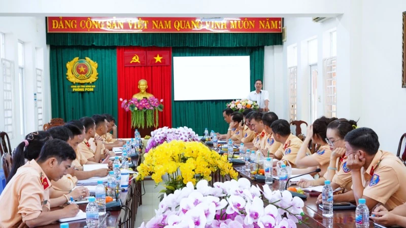 Quang cảnh khai mạc lớp tập huấn.
