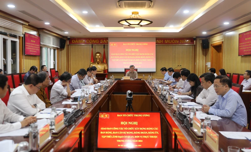 Toàn cảnh Hội nghị tại Hội trường G, trụ sở Ban Tổ chức Trung ương. (Ảnh: THẢO NGUYÊN)