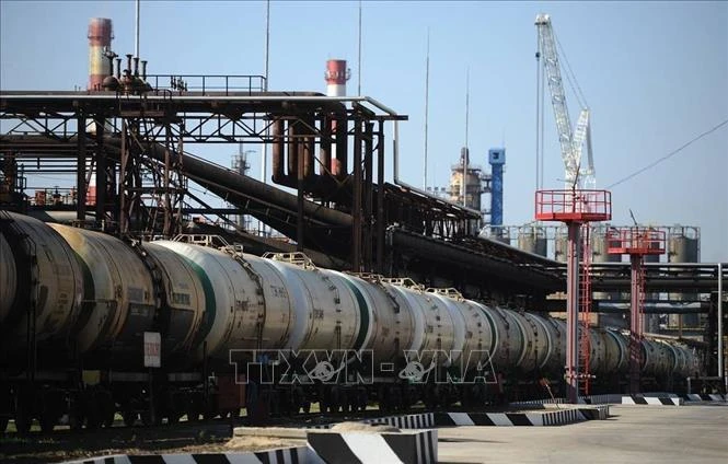 Một cơ sở lọc dầu của Tập đoàn Gazprom, Nga. (Ảnh: TASS/TTXVN)
