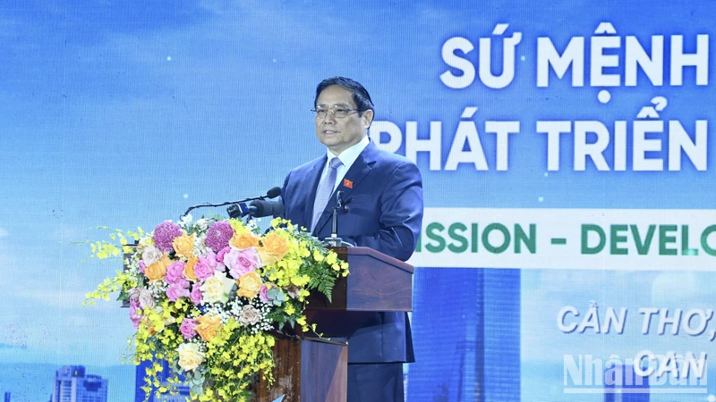Thủ tướng Phạm Minh Chính phát biểu ý kiến tại hội nghị.