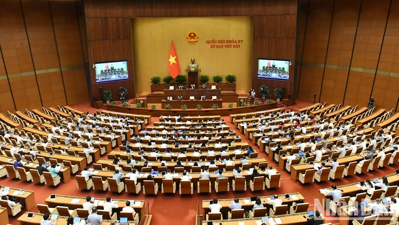 Quang cảnh phiên thảo luận của Quốc hội về Chương trình mục tiêu quốc gia phát triển kinh tế-xã hội vùng đồng bào dân tộc thiểu số và miền núi, sáng 17/6. (Ảnh: ĐĂNG KHOA)