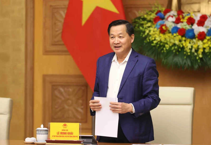 Chiều 28/3, tại Trụ sở Chính phủ, Phó Thủ tướng Lê Minh Khái, Chủ tịch Hội đồng Tư vấn chính sách tài chính, tiền tệ quốc gia đã chủ trì cuộc họp toàn thể của Hội đồng.