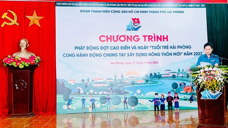 Bí thư Thành Đoàn Hải Phòng Vương Toàn Thu Thủy phát động chương trình “Tuổi trẻ Hải Phòng cùng hành động chung tay xây dựng nông thôn mới” sáng 17/7.